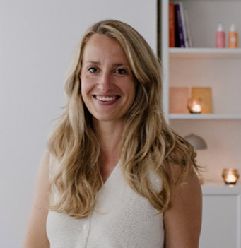 Anne Buck